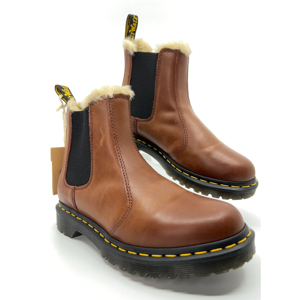 Dr. Martens 2976 Leonore Chelsea Boots Women 7 Saddle